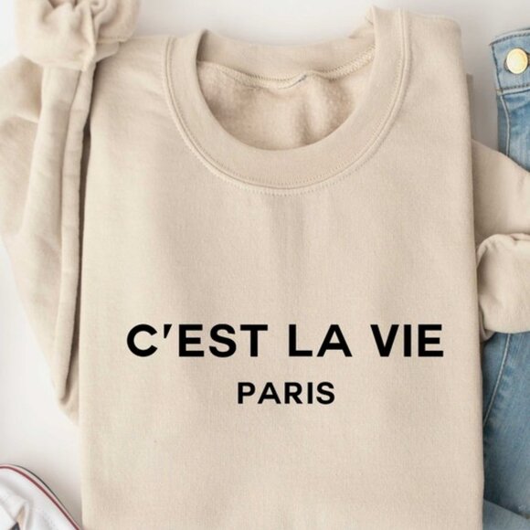 C'est La Vie Paris Sweatshirt - Picture 3 of 3
